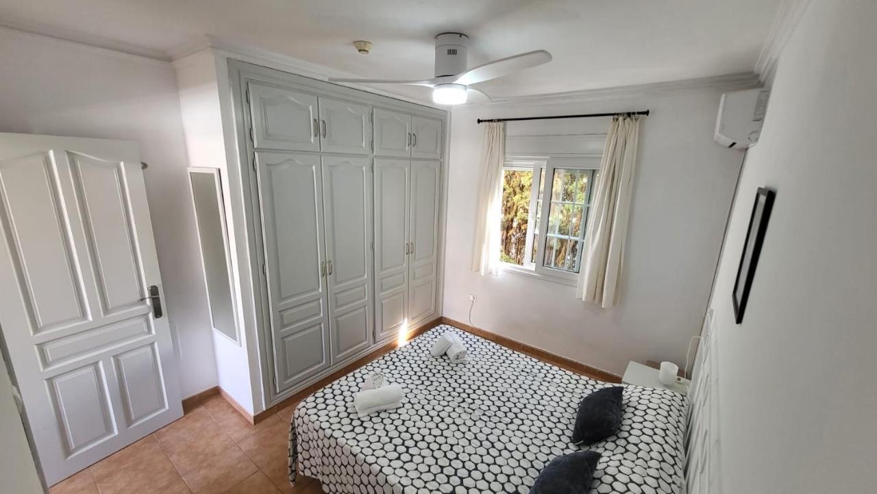 Apartamento Burriana Beach Nerja Buitenkant foto